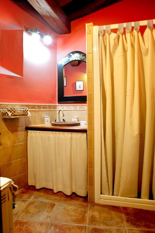 Apartamentos Rurales La Solana 로블딜로드가타 외부 사진